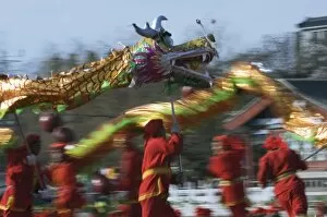 Images Dated 11th February 2008: Dragon Dance, Chinese New Year, Spring Festival, Beijing, China, Asia