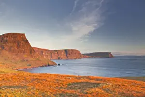 The dramatic cliffs surrounding Moonen Bay on the north-west of the Isle of Skye, Inner Hebrides, Scotland, United Kingdom, Europe