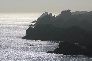 Images Dated 2nd January 2000: Dramatic seascape, Island of Ushant (Ile d Ouessant), Brittany, France, Europe