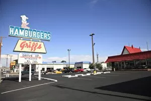 Images Dated 12th August 2009: Drive Thru, Route 66, Albuquerque, New Mexico, United States of America, North America