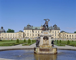 Pedestal Prints: Drottningholm Castle