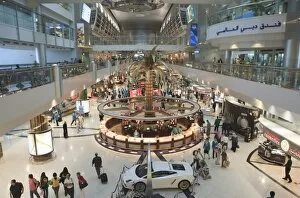 Images Dated 19th September 2009: Dubai Airport, Dubai, United Arab Emirates, Middle East