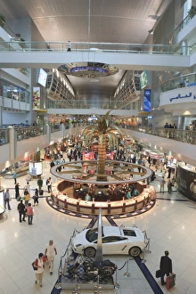 Images Dated 19th September 2009: Dubai Airport, Dubai, United Arab Emirates, Middle East