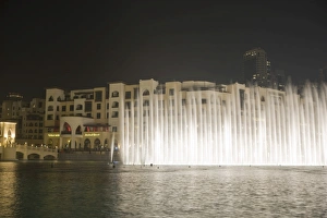Images Dated 15th September 2009: The Dubai Fountain, the largest of its kind in the world that shoots water 150 metres into the air