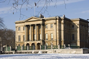 Images Dated 4th February 2009: The Duke of Wellingtons Residence, Apsley House, Hyde Park Corner