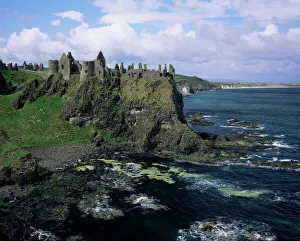 Images Dated 6th August 2008: Dunluce Castle