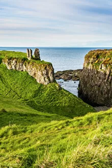Remains Gallery: Dunseverick Castle near the Giants Causeway, County Antrim, Ulster, Northern Ireland