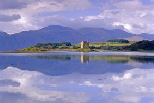 Dunstaffnage Castle