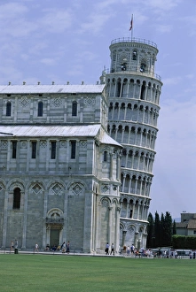 Lean Prints: Duomo (Christian cathedral) and Leaning Tower of Pisa