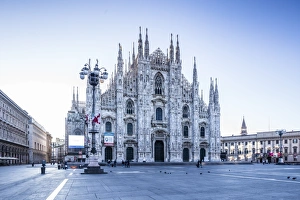 The Duomo di Milano (Milan Cathedral), Milan, Lombardy, Italy, Europe
