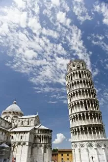 Images Dated 7th August 2005: Duomo and Leaning Tower, Pisa, UNESCO World Heritage Site, Tuscany, Italy, Europe