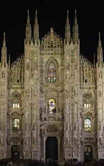 Images Dated 26th December 2009: Duomo at night, Milan, Lombardy, Italy, Europe