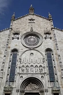 Images Dated 13th August 2011: Duomo, Piazza del Duomo, Como, Lake Como, Lombardy, Italy, Europe