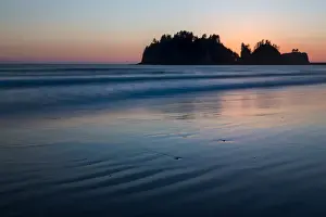 Dusk over James Island at La Push Beach on the the Pacific Northwest, Washington State