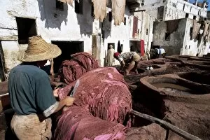 Dyeing vats