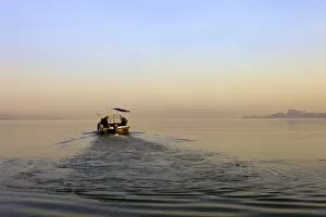 Images Dated 10th February 2011: Early morning, Lake Tana, Bahir Dar, Ethiopia, Africa