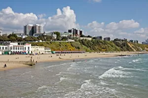 Images Dated 16th April 2008: East Cliffs and beach, Bournemouth, Dorset, England, United Kingdom, Europe