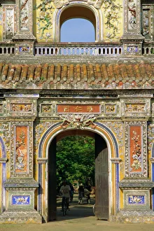 Railing Gallery: East Gate to Citadel