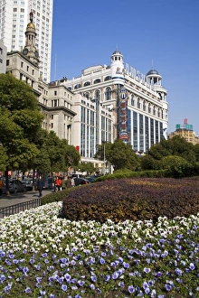 Images Dated 8th December 2007: East Nanjing Road, Shanghai, China, Asia