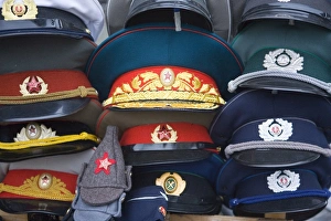 Images Dated 10th December 2008: Eastern European memorabilia, Checkpoint Charlie, Berlin, Germany, Europe