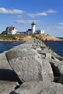 Images Dated 15th October 2007: Eastern Point Lighthouse, Gloucester, Cape Ann, Greater Boston Area, Massachusetts