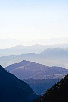 Images Dated 27th August 2008: Eastern Sierra Range at sunrise Yosemite National Park, UNESCO World Heritage Site