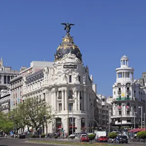 Domed Prints: Edificio Metropolis, Architect Jules and Raymond Fevrier, Calle de Alcana, Madrid