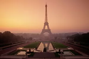 Moody Collection: The Eiffel Tower at dawn, Paris, France, Europe