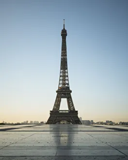 Eiffel Tower, Palais de Chaillot, Paris, Ile-de-France, France, Europe