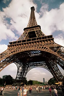 Metal Prints: Eiffel Tower, Paris, France, Europe