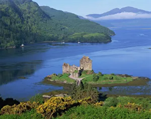 Loch Prints: Eilean Donan Castle