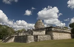 Images Dated 12th September 2006: El Caracol (the Snail) (Observatory), Chichen Itza, UNESCO World Heritage Site