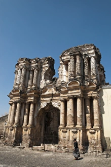 Images Dated 26th March 2009: El Carmen church ruins, Antigua, UNESCO World Heritage Site, Guatemala, Central America