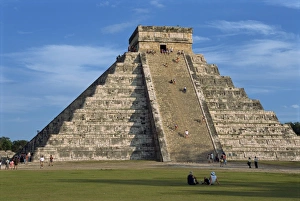 El Castillo