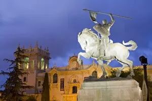 Images Dated 10th May 2010: El Cid Statue and House of Hospitality in Balboa Park, San Diego, California