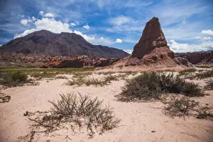 North Argentina Prints: El Obelisco, Quebrada de Cafayate (Quebrada de las Conchas) (Cafayate Gorge)