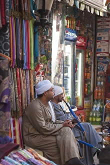 Images Dated 12th February 2009: El Souk market, Luxor, Egypt, North Africa, Africa