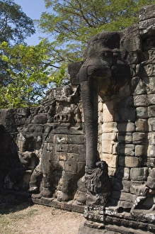 Images Dated 16th January 2008: Elephant Terrace, Angkor Thom, Angkor, UNESCO World Heritage Site, Siem Reap