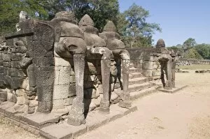 Images Dated 16th January 2008: Elephant Terrace, Angkor Thom, Angkor, UNESCO World Heritage Site, Siem Reap