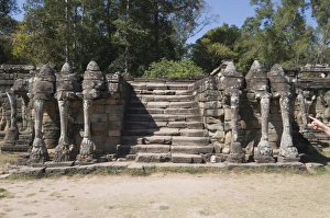 Images Dated 16th January 2008: Elephant Terrace, Angkor Thom, Angkor, UNESCO World Heritage Site, Siem Reap