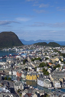 Elevated view over Alesund, Sunnmore, More og Romsdal, Norway, Scandinavia, Europe