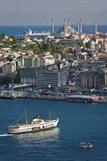 Images Dated 29th May 2008: Elevated view over the Bosphorus and Sultanahmet from the Galata Tower