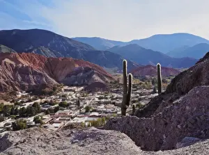 Cactaceae Prints: Elevated view of the town and the Hill of Seven Colours (Cerro de los Siete Colores)