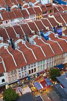 Images Dated 1st July 2009: Elevated view over traditional houses in Chinatown, Singapore, Southeast Asia, Asia