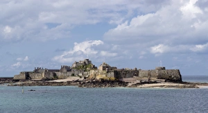Jersey Prints: Elizabeth Castle at high tide, Jersey, Channel Islands, United Kingdom, Europe