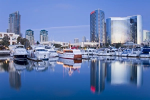 Images Dated 29th December 2010: Embarcadero Marina, San Diego, California, United States of America, North America