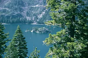 Images Dated 28th August 2008: Emerald Bay, Lake Tahoe, California, United States of America (U