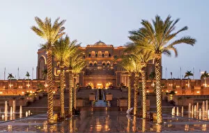 Holidays Gallery: Emirates Palace Hotel, Abu Dhabi, United Arab Emirates, Middle East