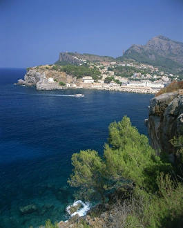 Mallorca Prints: Entrance to the harbour at Puerto Soler on Majorca