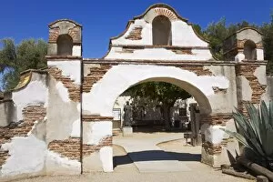 Images Dated 16th July 2009: Entrance to Mission San Miguel Arcangel, San Miguel, California, United States of America